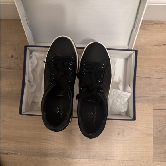 Caslon Andes Black and White Sneakers Size 4, NWT - Picture 8 of 12
